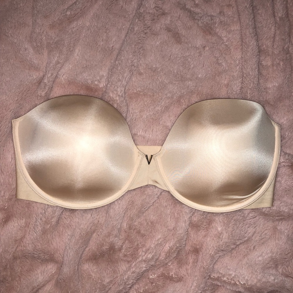 Victoria’s Secret Sexy Illusions Strapless Bra